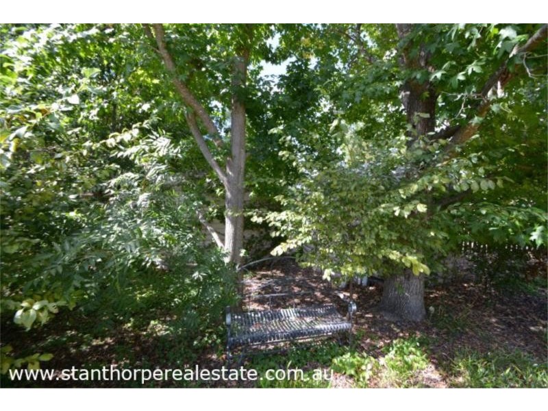 63 Greenup Street, Stanthorpe QLD 4380