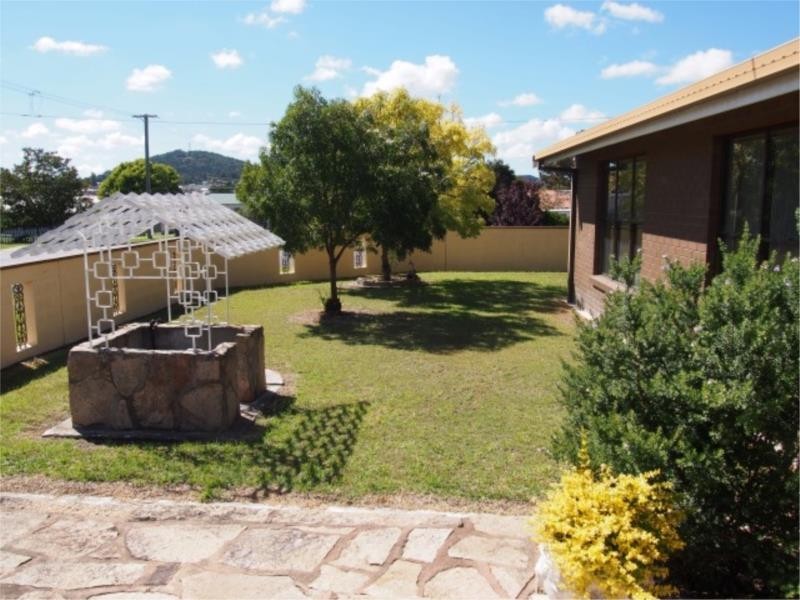 38 Symes Street, Stanthorpe QLD 4380
