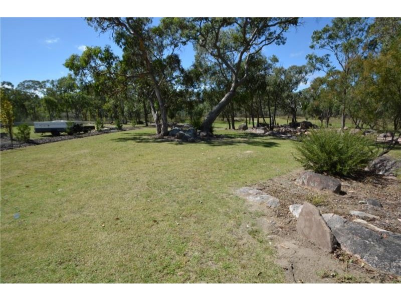 44 Melaleuca Crescent, Stanthorpe QLD 4380