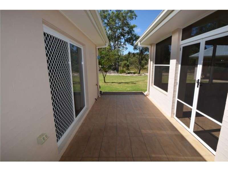 44 Melaleuca Crescent, Stanthorpe QLD 4380