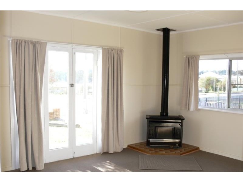 81 Sugarloaf Road, Stanthorpe QLD 4380