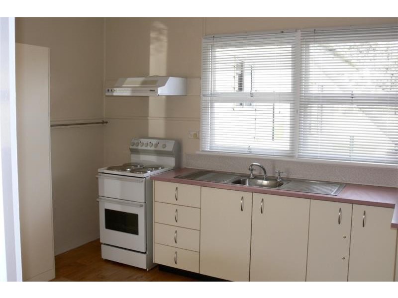 81 Sugarloaf Road, Stanthorpe QLD 4380