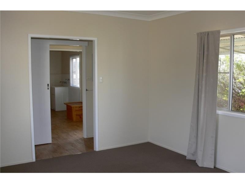 81 Sugarloaf Road, Stanthorpe QLD 4380