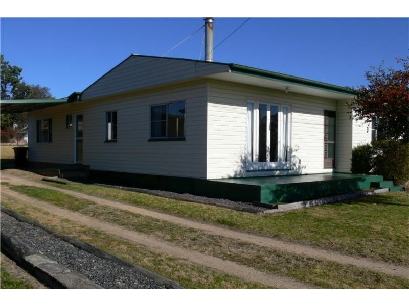 81 Sugarloaf Road, Stanthorpe QLD 4380