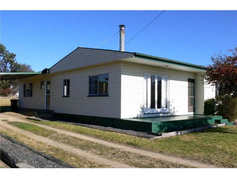 81 Sugarloaf Road, Stanthorpe QLD 4380