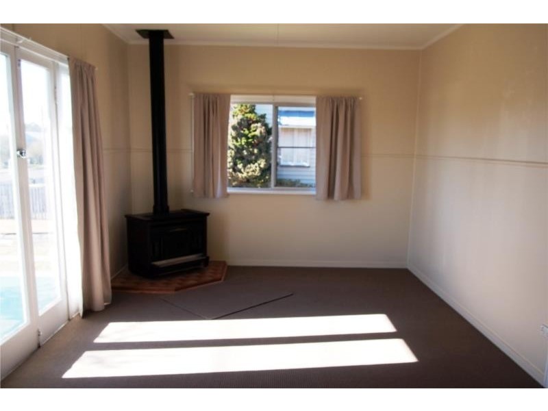 81 Sugarloaf Road, Stanthorpe QLD 4380