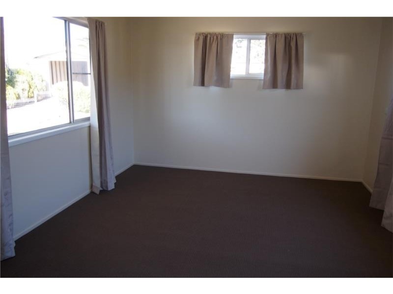 81 Sugarloaf Road, Stanthorpe QLD 4380