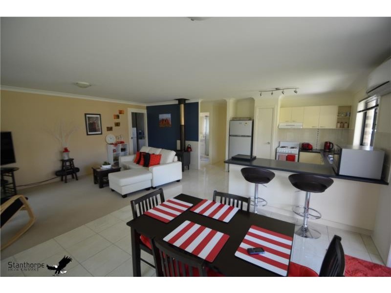 69 Calvert Road, Glen Aplin QLD 4381