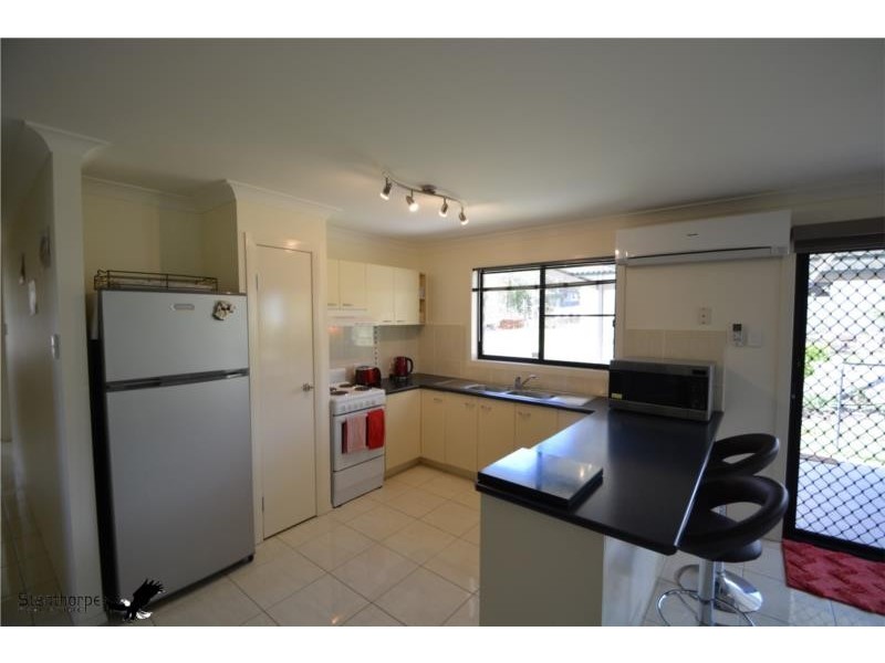 69 Calvert Road, Glen Aplin QLD 4381