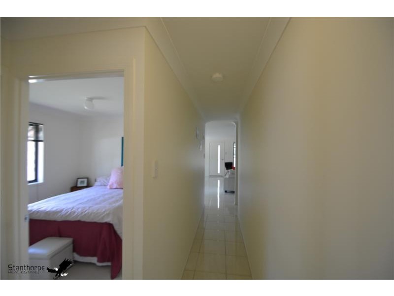 69 Calvert Road, Glen Aplin QLD 4381