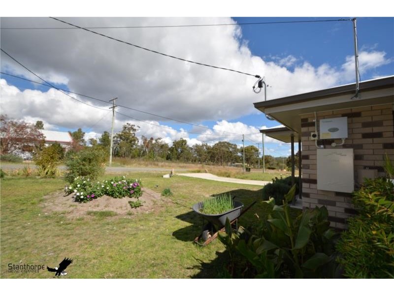 69 Calvert Road, Glen Aplin QLD 4381