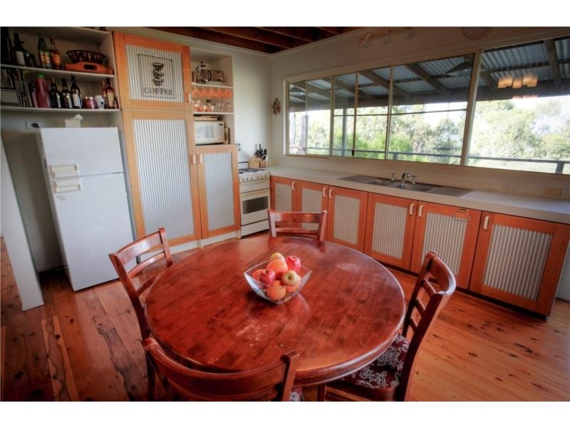 79 Lees Mountain Road, Stanthorpe QLD 4380