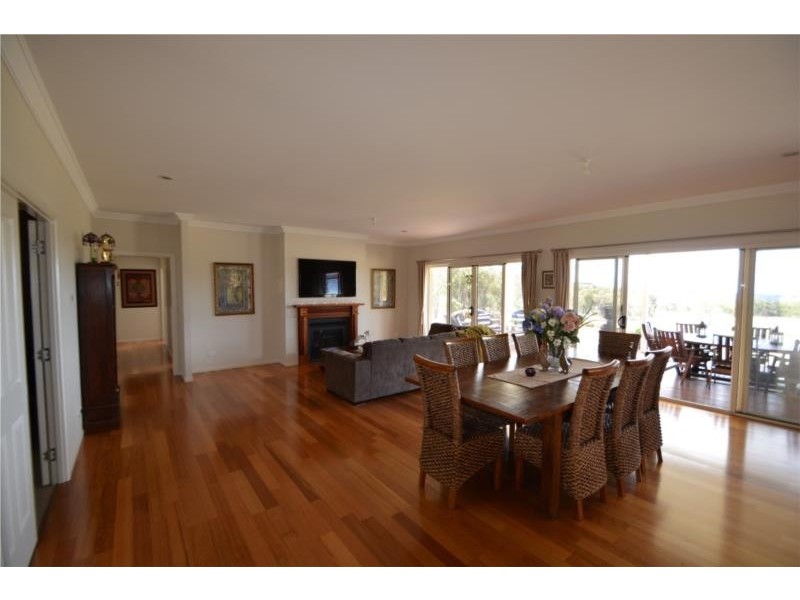1114 Rabbit Fence Road, Dalveen QLD 4374