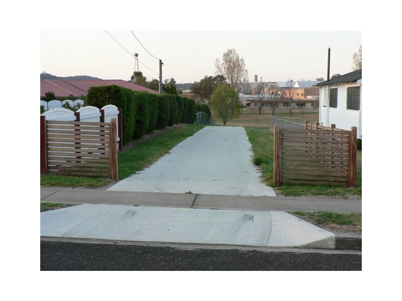 6 Bridge Street, Stanthorpe QLD 4380