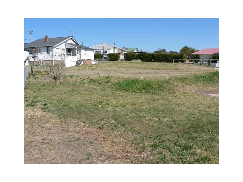 6 Bridge Street, Stanthorpe QLD 4380