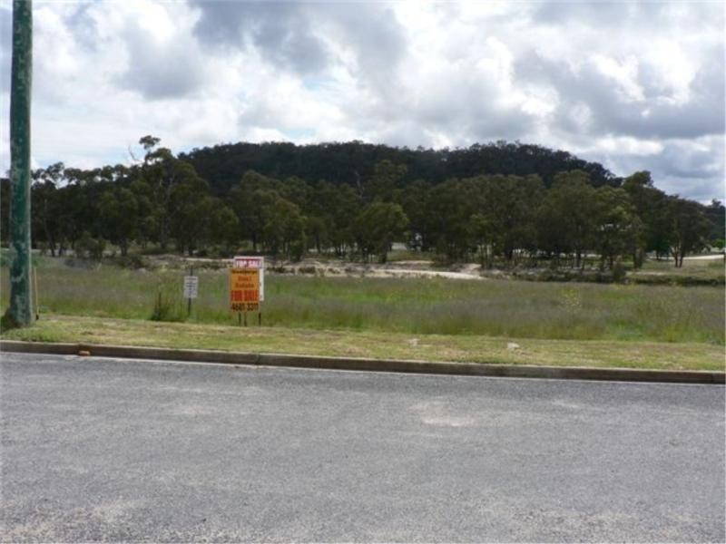 7 Gourlas Court, Stanthorpe QLD 4380