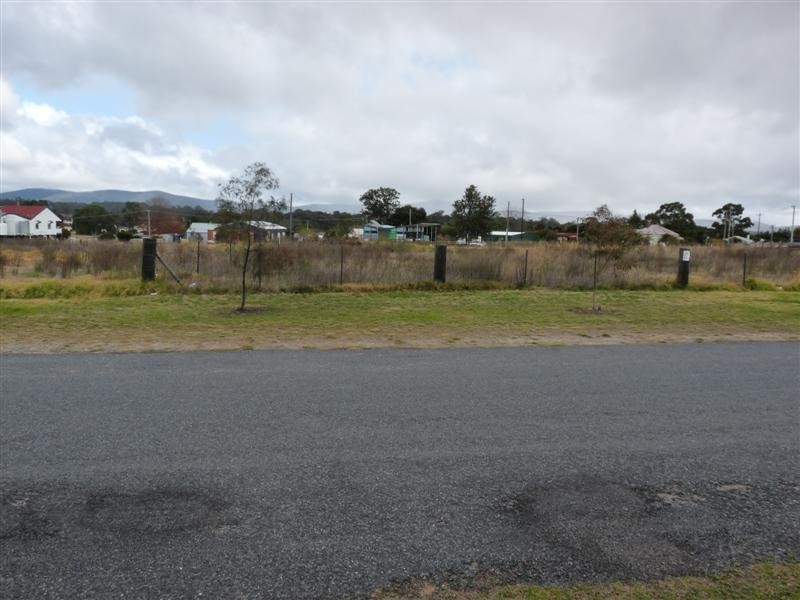 53 Woodlawn Street, Stanthorpe QLD 4380