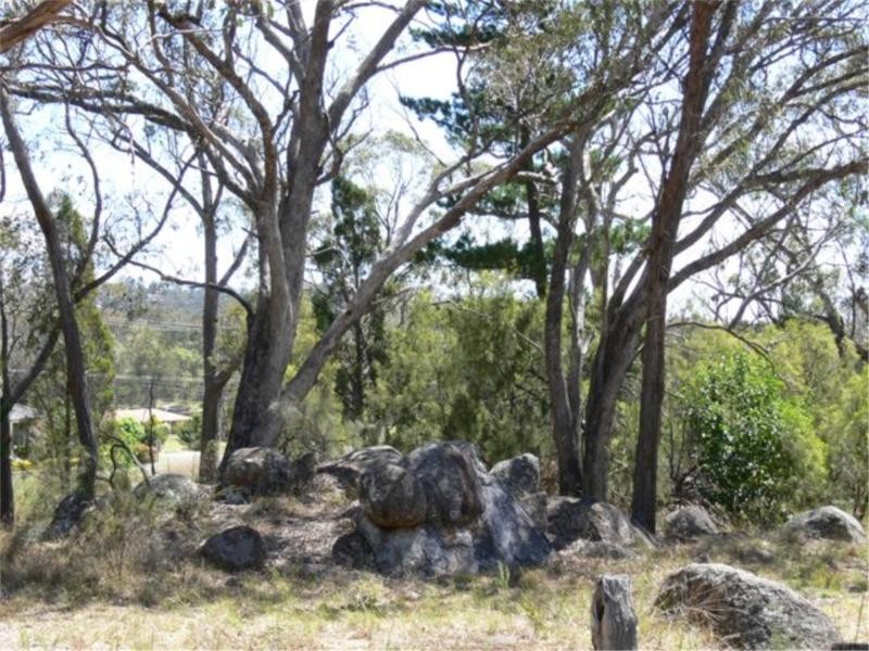 42 Sugarloaf Road, Stanthorpe QLD 4380