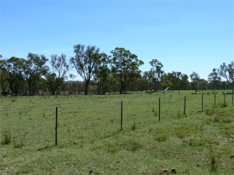 36 Clark Lane, Broadwater QLD 4380