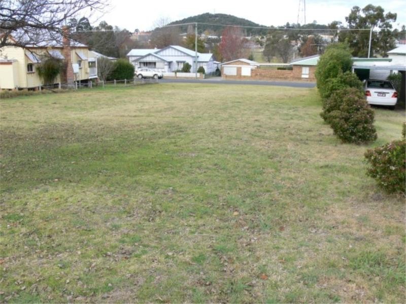 12 Denham Street, Stanthorpe QLD 4380