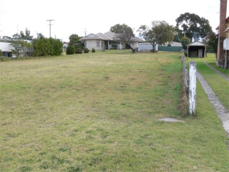 12 Denham Street, Stanthorpe QLD 4380