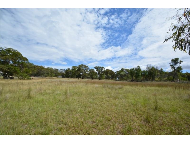 649 Donnellys Castle Road, Pozieres QLD 4352