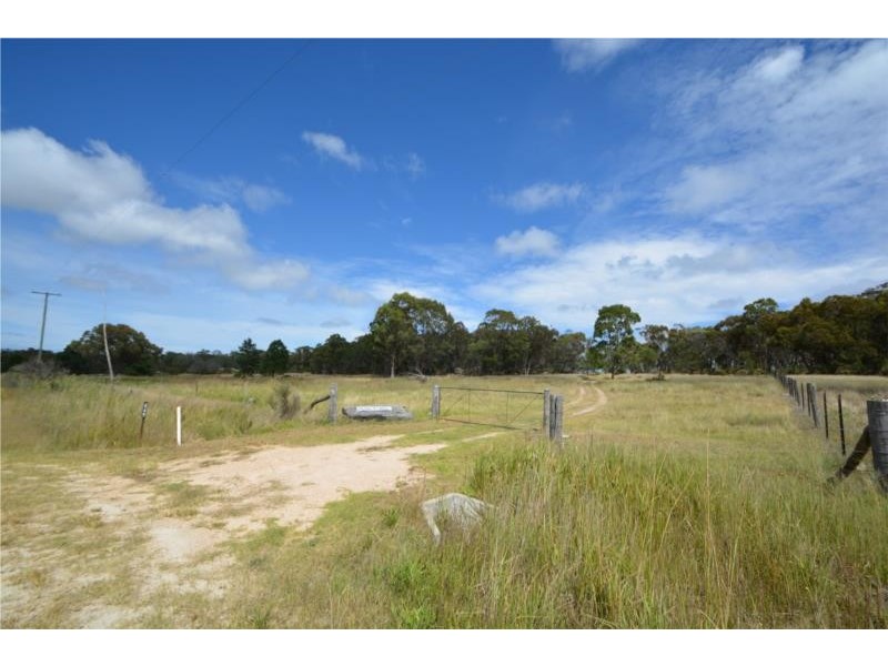 649 Donnellys Castle Road, Pozieres QLD 4352