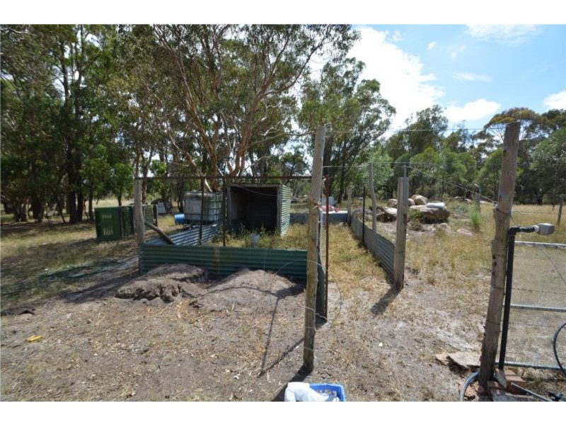 649 Donnellys Castle Road, Pozieres QLD 4352