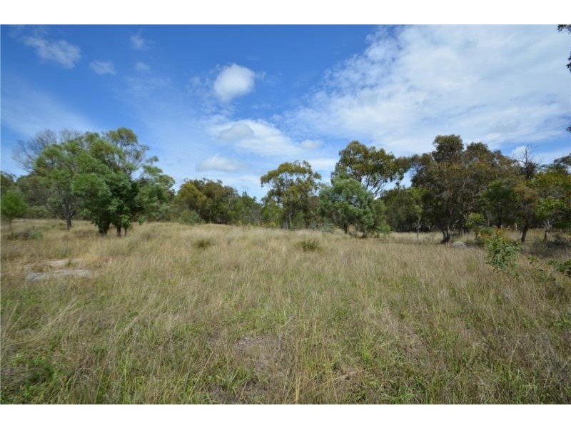 649 Donnellys Castle Road, Pozieres QLD 4352