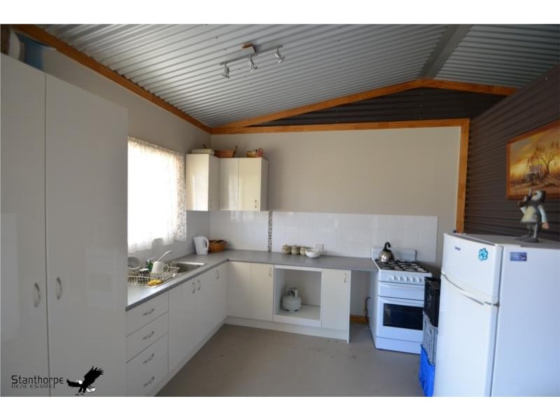 22408 New England Highway, Dalveen QLD 4374