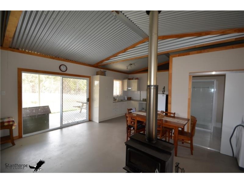 22408 New England Highway, Dalveen QLD 4374