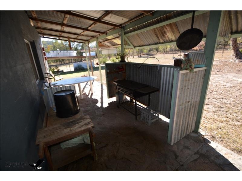 160 Watters Road, Ballandean QLD 4382