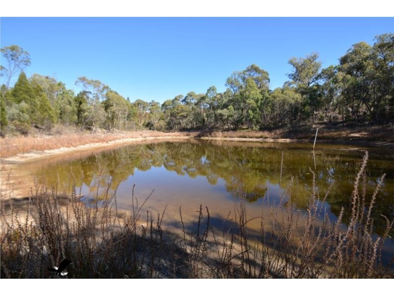 160 Watters Road, Ballandean QLD 4382