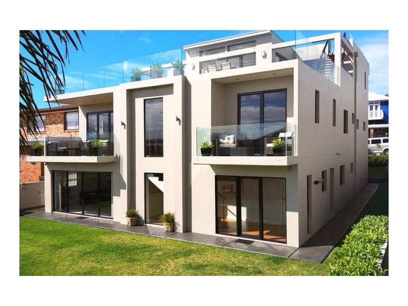 4 Summit Avenue, Dee Why NSW 2099