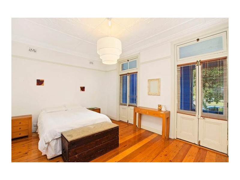 67 Wyndora Avenue, Freshwater NSW 2096