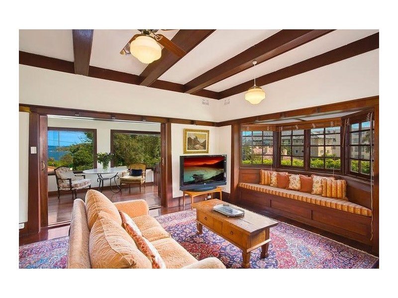 6 Lauderdale Avenue, Fairlight NSW 2094