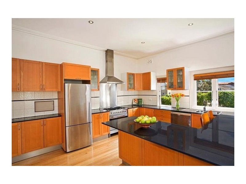 6 Lauderdale Avenue, Fairlight NSW 2094