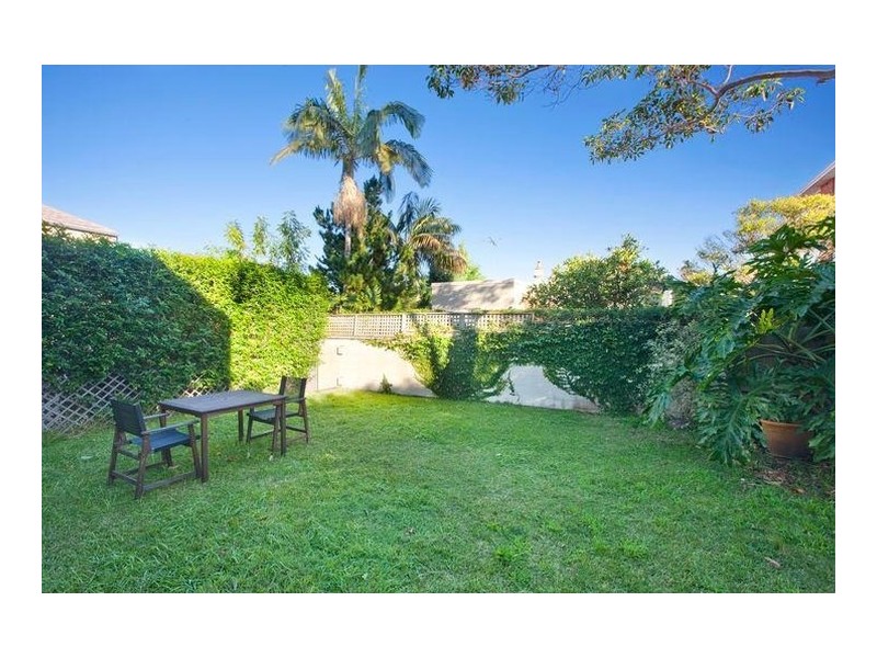 2B Lauderdale Avenue, Fairlight NSW 2094