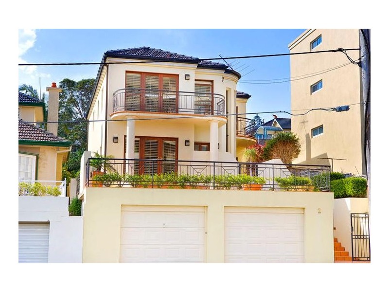 2B Lauderdale Avenue, Fairlight NSW 2094