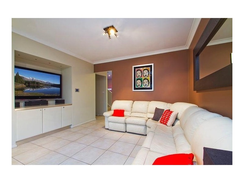 52 Honeyeater Grove, Warriewood NSW 2102