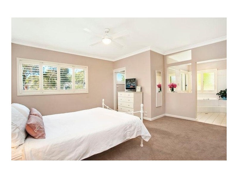 125 Wyadra Avenue, North Manly NSW 2100