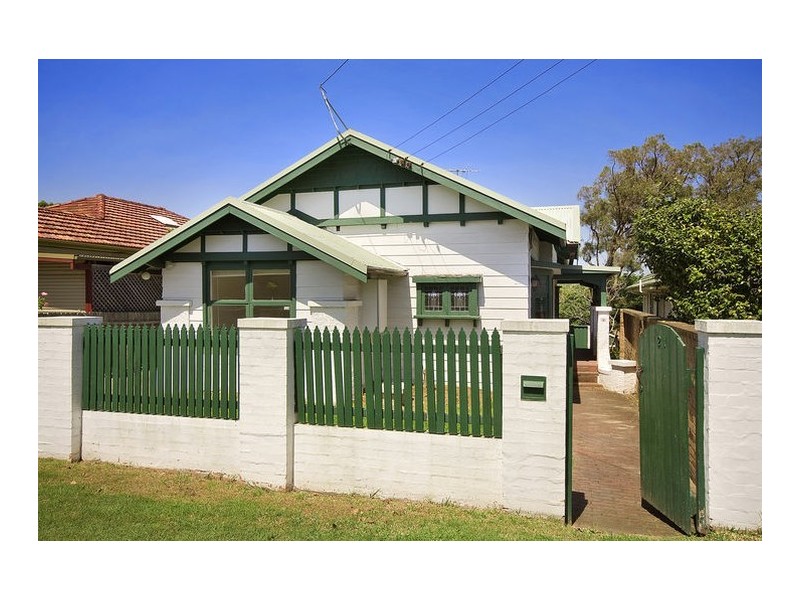 21 Burchmore Road, Manly Vale NSW 2093