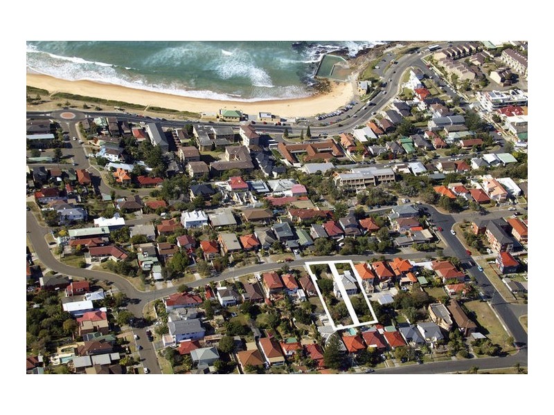 7 & 9 Seaview Avenue, Curl Curl NSW 2096