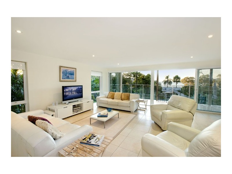 4 Wandeen Road, Clareville NSW 2107