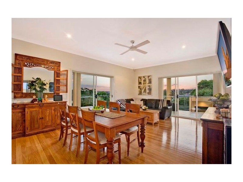 9 Foam Street, Freshwater NSW 2096