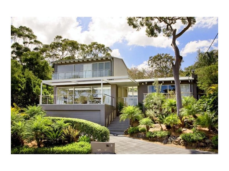 8 Bligh Crescent, Seaforth NSW 2092
