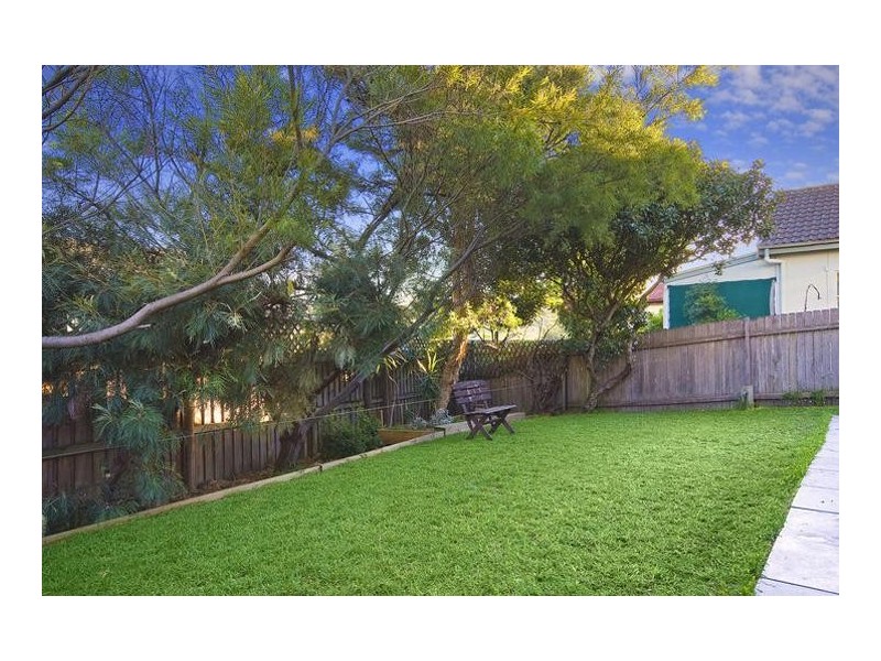 28  Old Pittwater Road, Brookvale NSW 2100