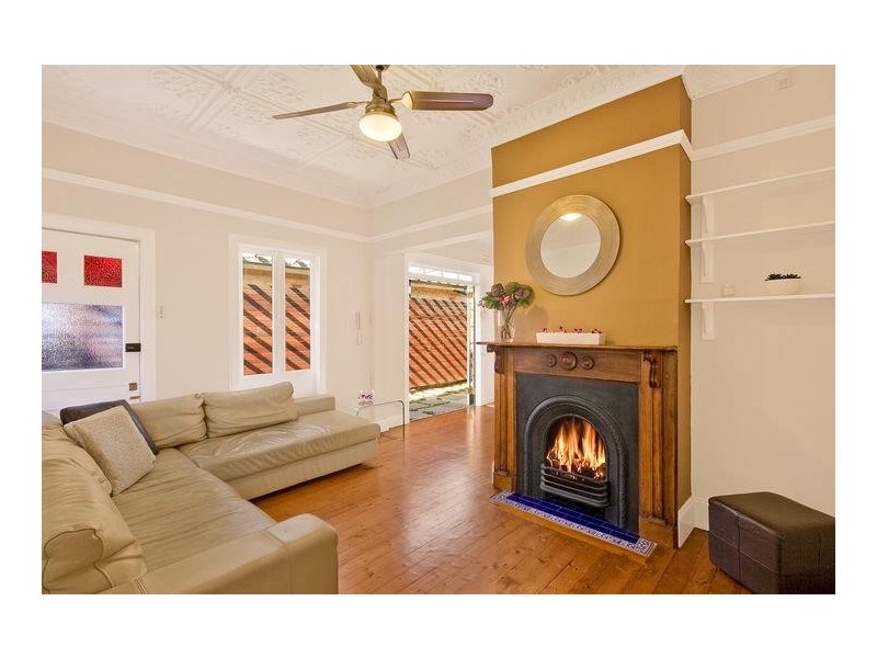 217 Sydney Road, Fairlight NSW 2094