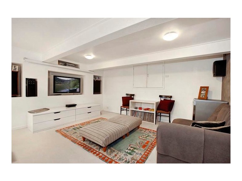 2 Harvey Street, Seaforth NSW 2092