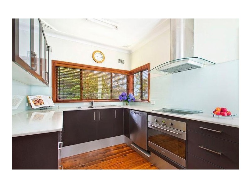 103 Clontarf Street, Seaforth NSW 2092